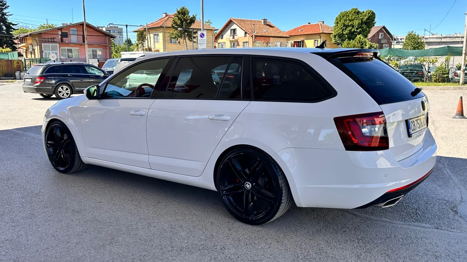 Skoda Octavia 2.0TDi 184 К.С. VRS DSG CARPLAY, снимка 4 - Автомобили и джипове - 54554301