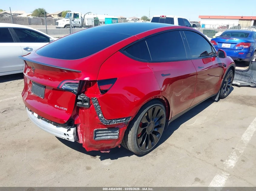 Tesla Model Y * Performance* Dual Motor All-Wheel Drive* , снимка 4 - Автомобили и джипове - 54631333