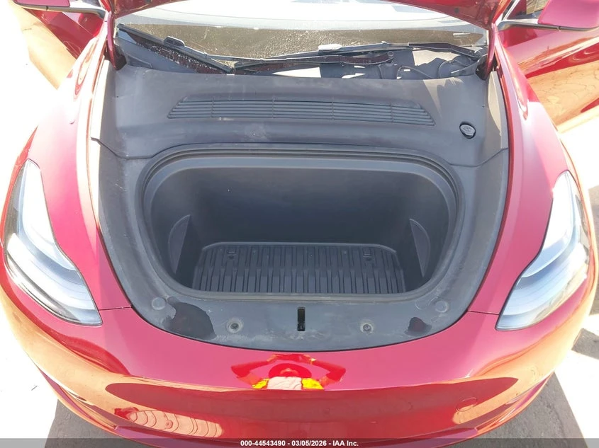 Tesla Model Y * Performance* Dual Motor All-Wheel Drive* , снимка 10 - Автомобили и джипове - 54631333