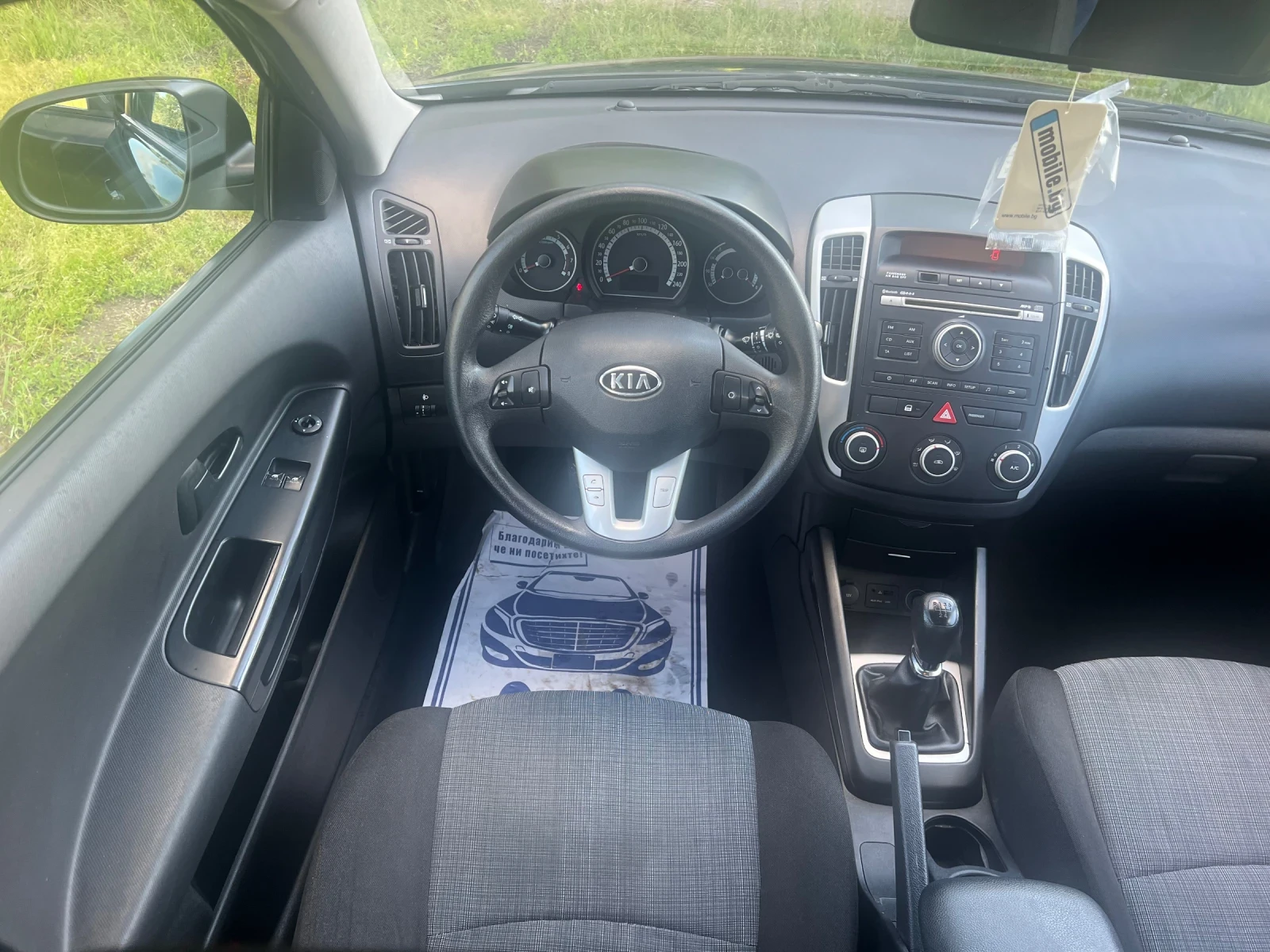Kia Ceed 1.4i Фейс//Euro/5 , снимка 10 - Автомобили и джипове - 54826204