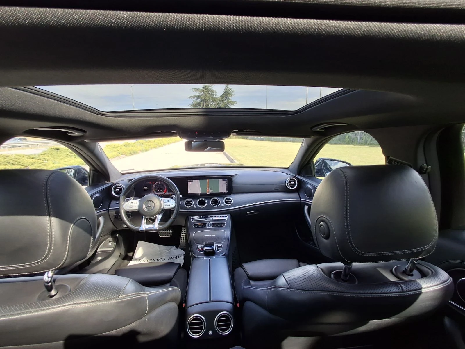 Mercedes-Benz E 63 AMG 4MATIC+ , снимка 11 - Автомобили и джипове - 54965912