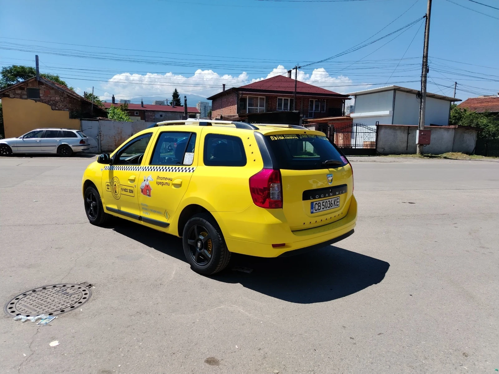 Dacia Logan 1.2 16v - 75к.с, снимка 5 - Автомобили и джипове - 55046231