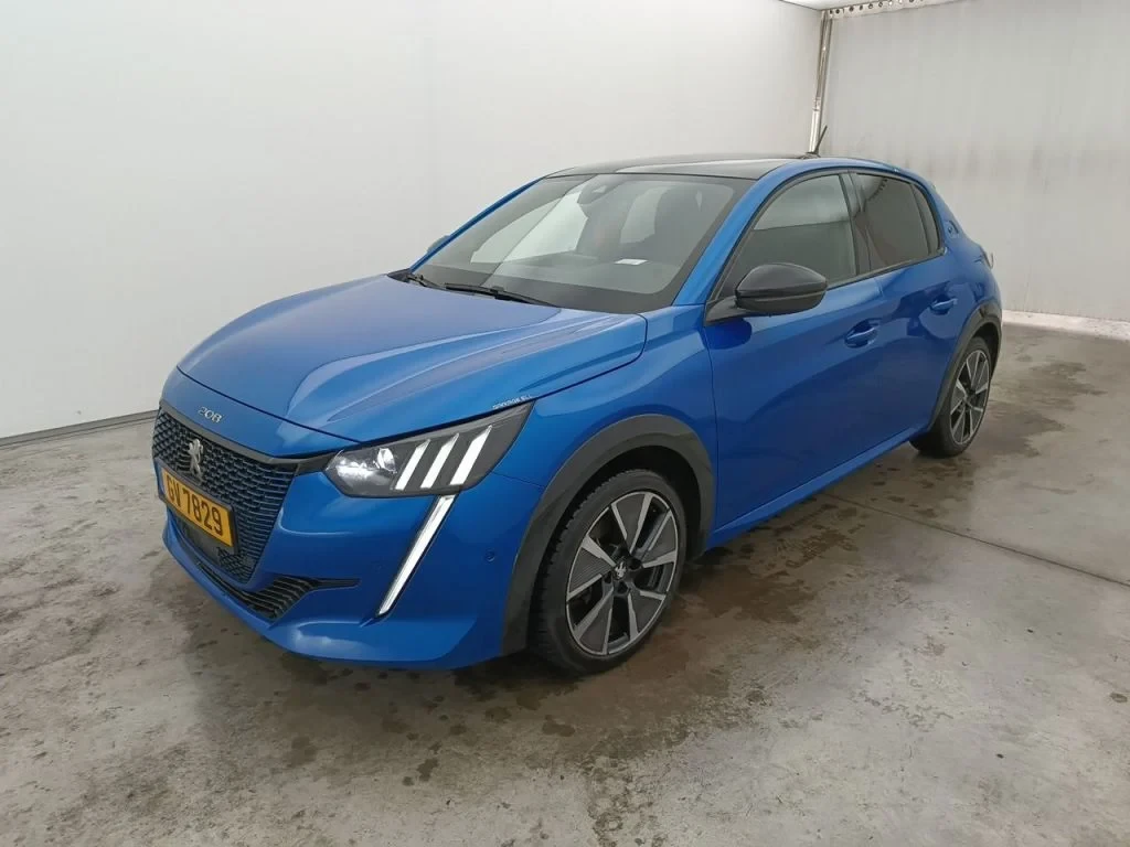 Peugeot 208 GT Pack, снимка 2 - Автомобили и джипове - 55350402