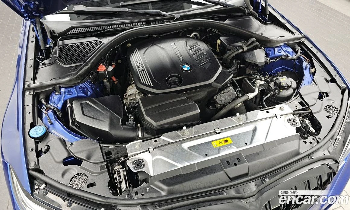 BMW 320 320d M Sport, снимка 6 - Автомобили и джипове - 56156677