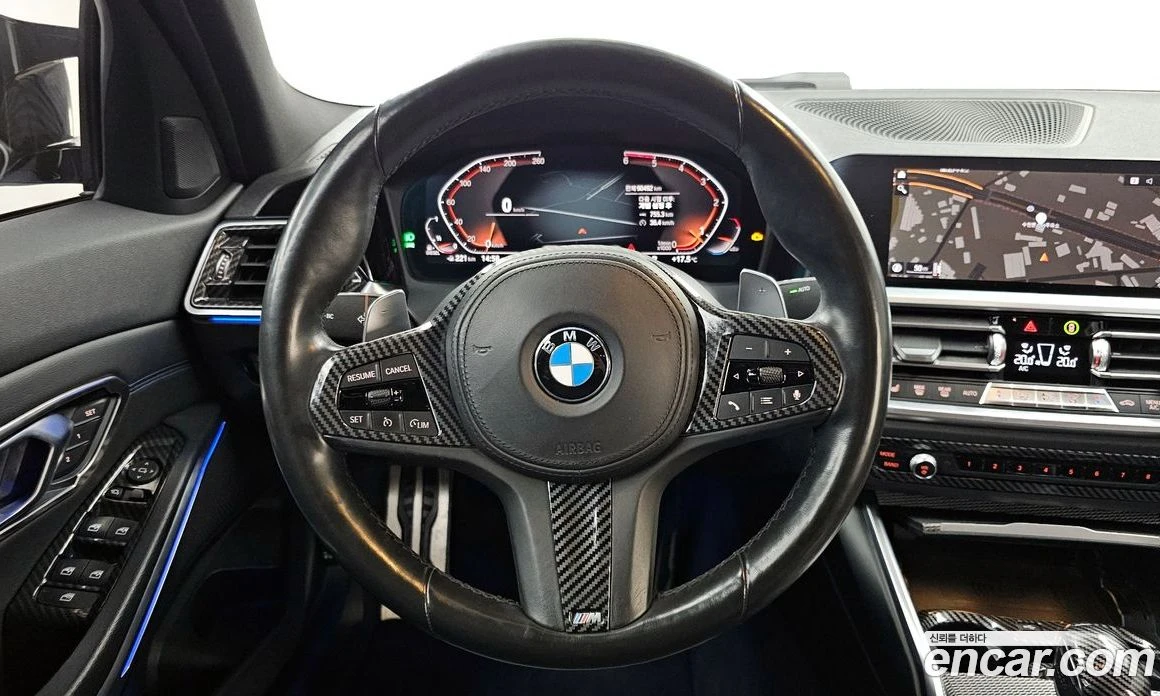 BMW 320 320d M Sport, снимка 13 - Автомобили и джипове - 56156677