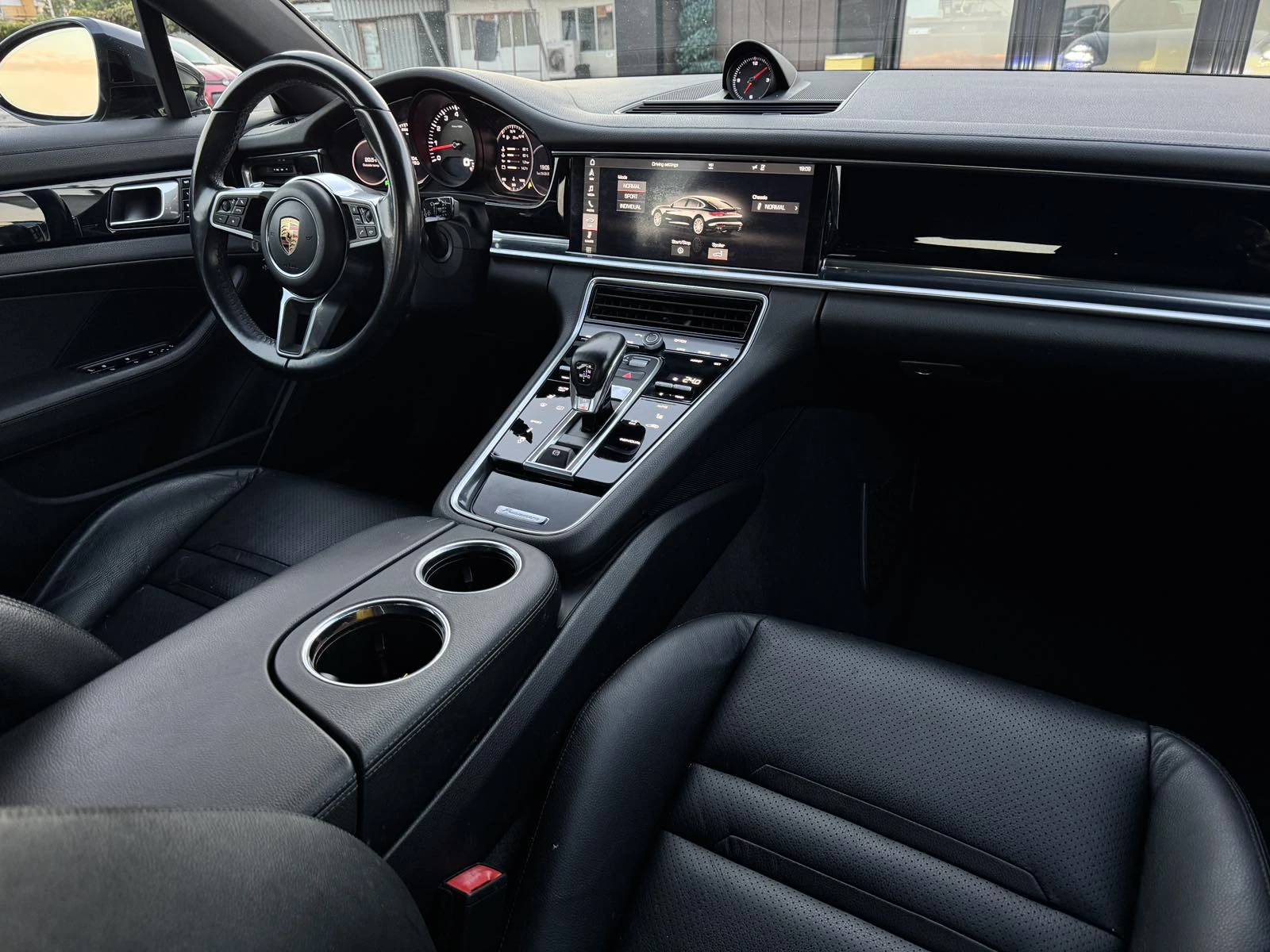Porsche Panamera 3.0T* 21"* SPORT, снимка 11 - Автомобили и джипове - 56266323