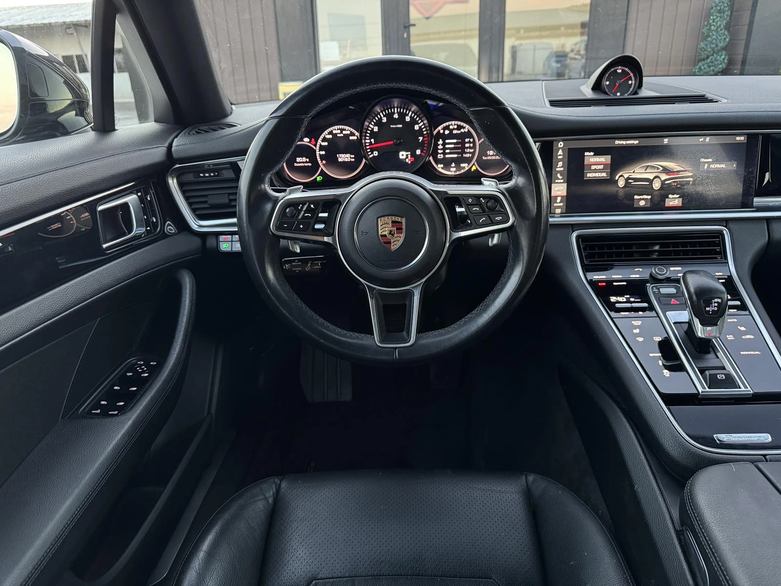 Porsche Panamera 3.0T* 21"* SPORT, снимка 10 - Автомобили и джипове - 56266323