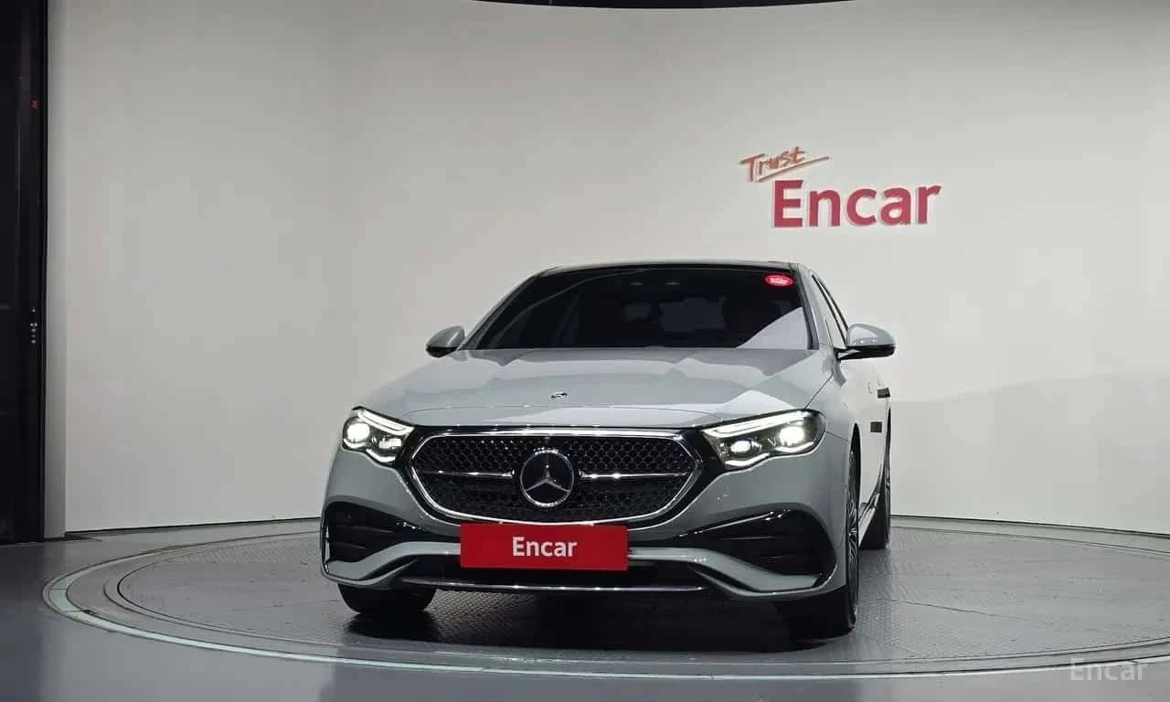 Mercedes-Benz E 300, снимка 3 - Автомобили и джипове - 56707404