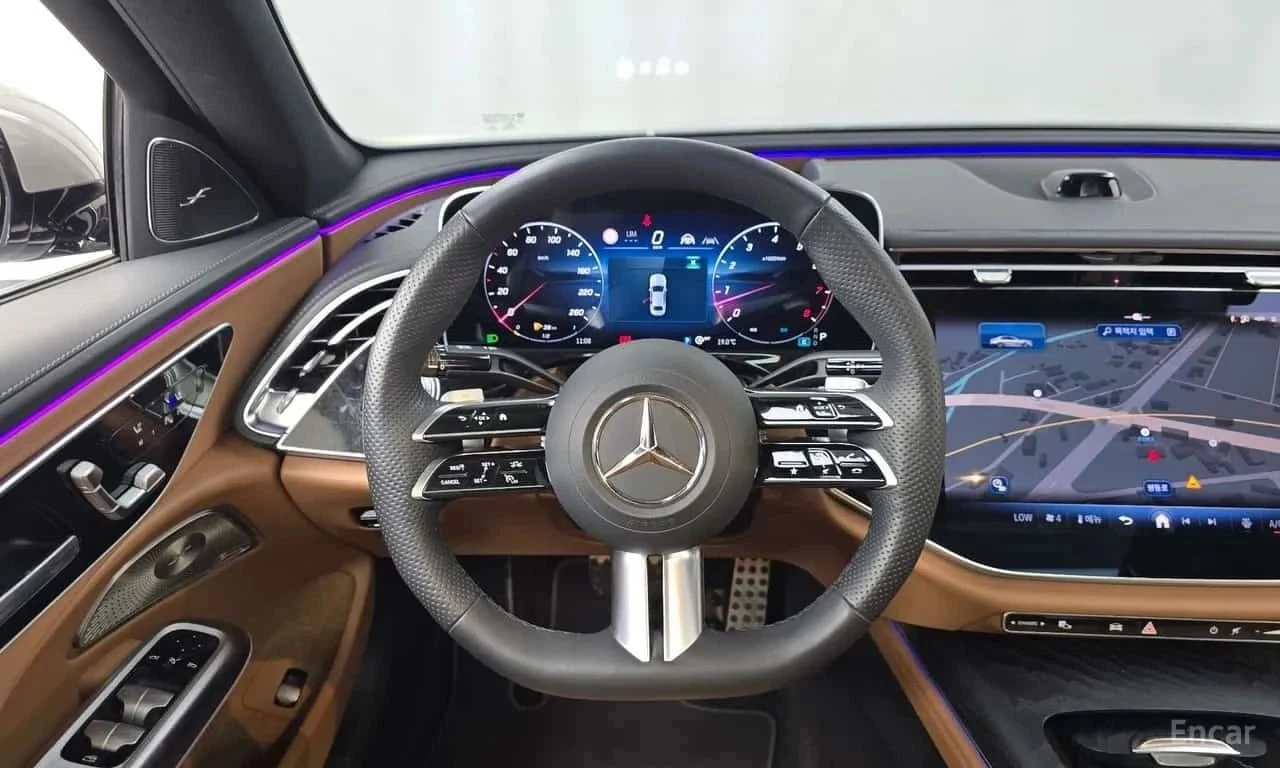 Mercedes-Benz E 300, снимка 13 - Автомобили и джипове - 56707404