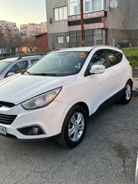 Hyundai IX35 1.7, снимка 2 - Автомобили и джипове - 53659257