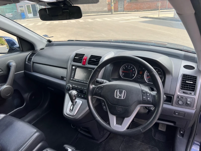 Honda Cr-v 2.0i-vtec, снимка 9 - Автомобили и джипове - 47126159