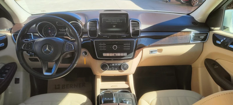 Mercedes-Benz GLE 350 4 MATIK, снимка 7 - Автомобили и джипове - 47552715