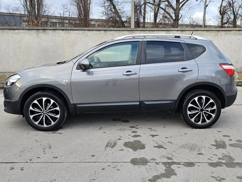 Nissan Qashqai 2.0/Бензин/4х4/Автомат/Пано/Швейцария/, снимка 7 - Автомобили и джипове - 48371460