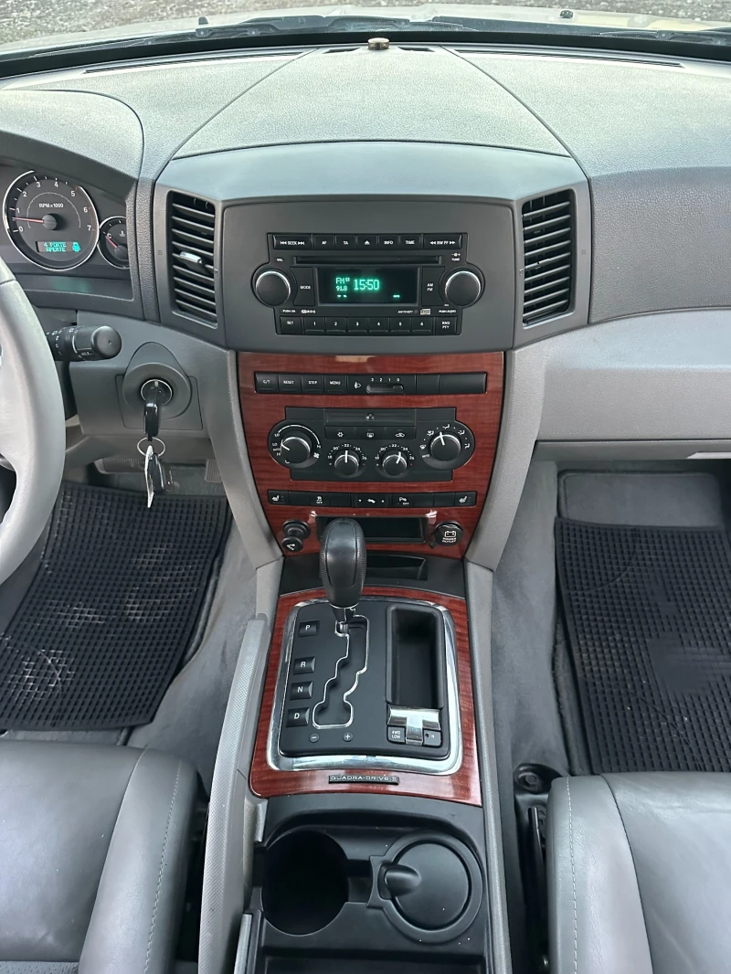 Jeep Grand cherokee 3, 0CRDI 218kc ITALIA, снимка 12 - Автомобили и джипове - 48452256