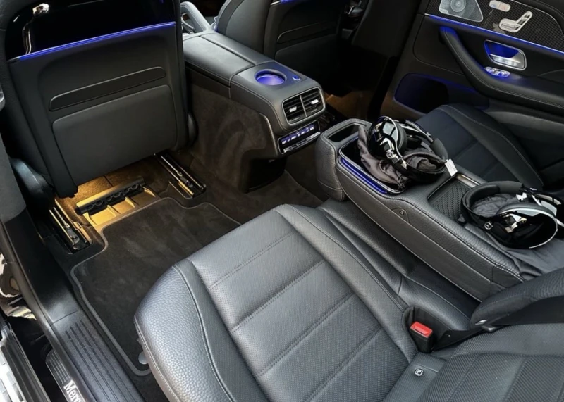 Mercedes-Benz GLS580 Pano* TV* AIR* Massage* 23'", снимка 9 - Автомобили и джипове - 53085359