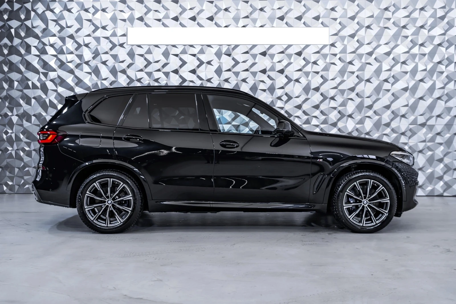 BMW X5 45E Hybrid Xdrive M SPORT - изображение 4