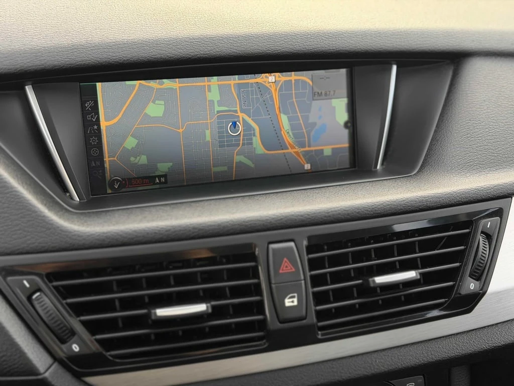 BMW X1 * 35i * CARFAX *    | Mobile.bg   15