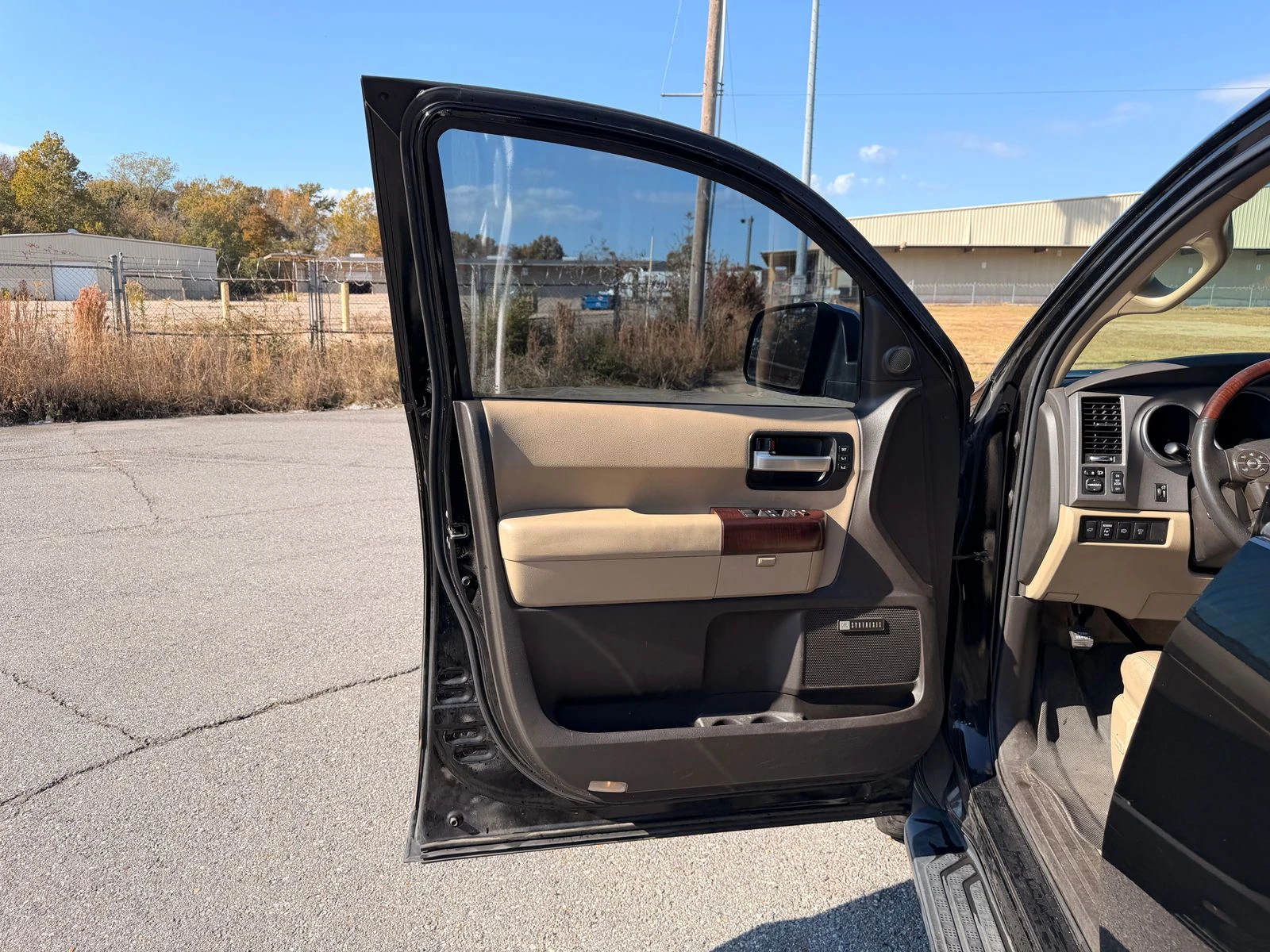 Toyota Sequoia PLATINUM 5.7L ��������/DVD | Mobile.bg � ����������� 7