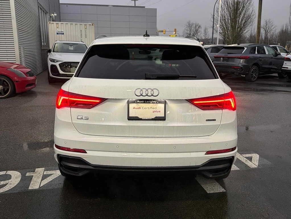 Audi Q3 * Technik * CARFAX * БЕЗ ПЪРВОНАЧАЛНА ВНОСКА - изображение 4