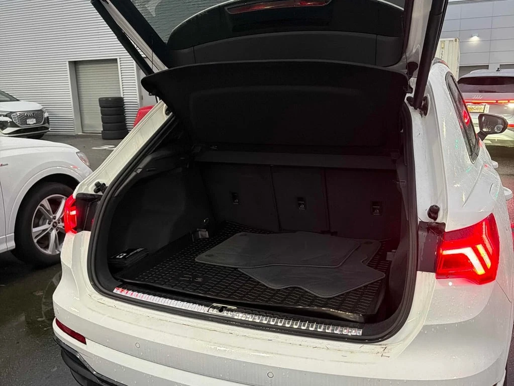 Audi Q3 * Technik * CARFAX * ��� ������������ ������ | Mobile.bg � ����������� 11