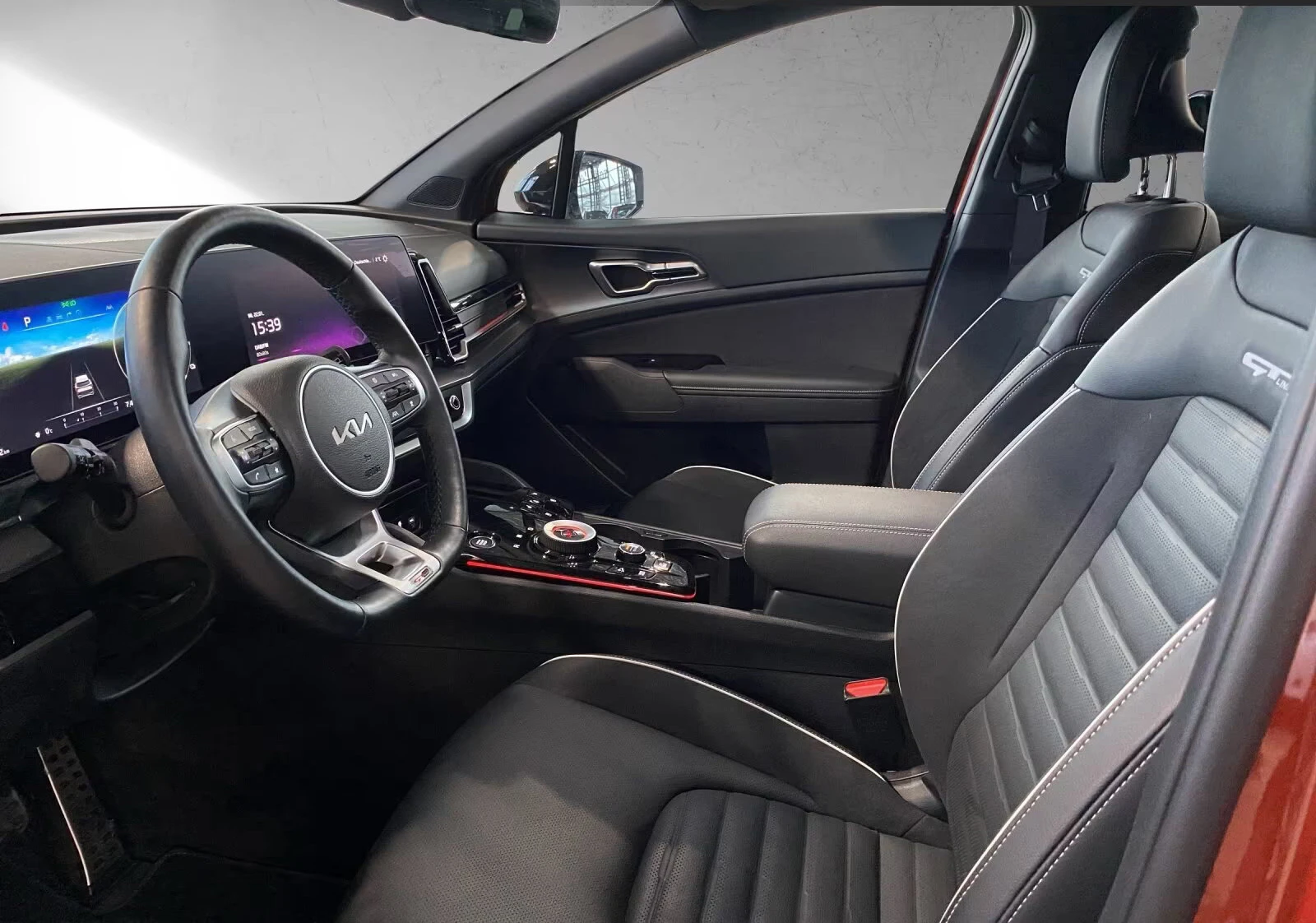 Kia Sportage 1.6PHEV/265HP/GT-LINE/4X4/PANO/360/DIGITAL/964v - изображение 9