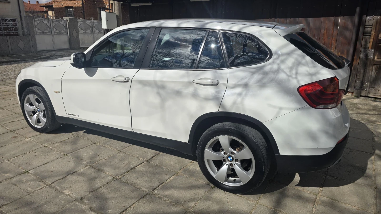 BMW X1 xDrive, снимка 10 - Автомобили и джипове - 53620507