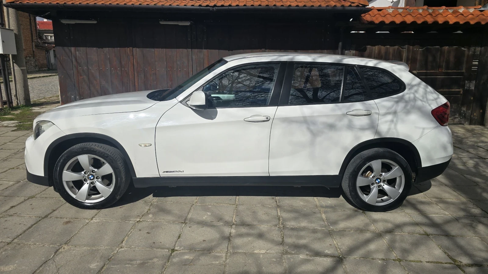 BMW X1 xDrive, снимка 11 - Автомобили и джипове - 53620507