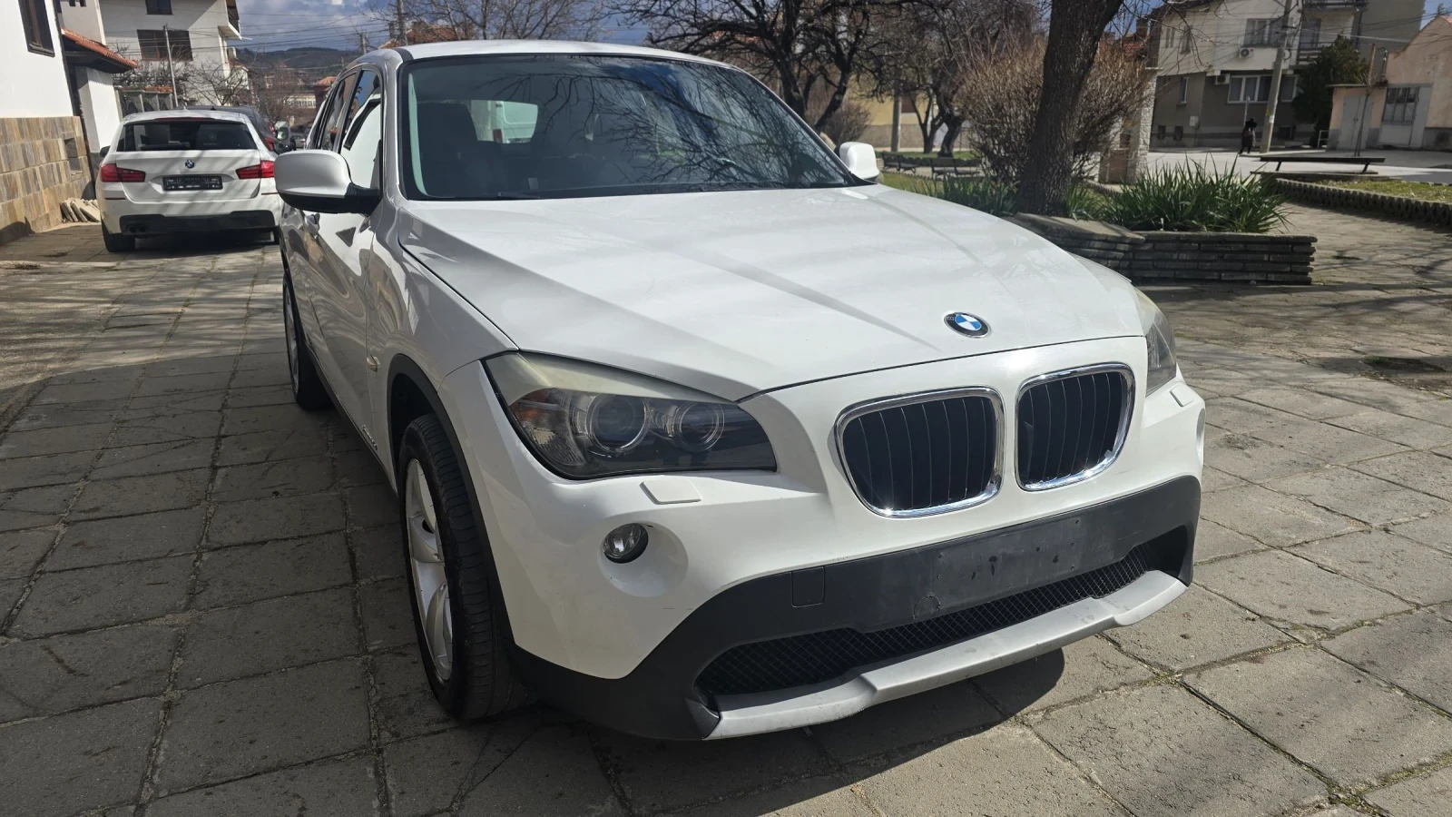BMW X1 xDrive, снимка 3 - Автомобили и джипове - 53620507