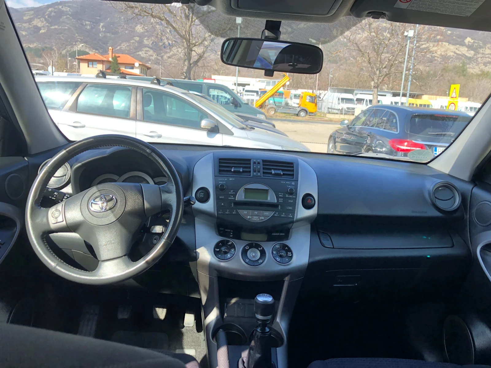 Toyota Rav4 4x4, снимка 8 - Автомобили и джипове - 53836561