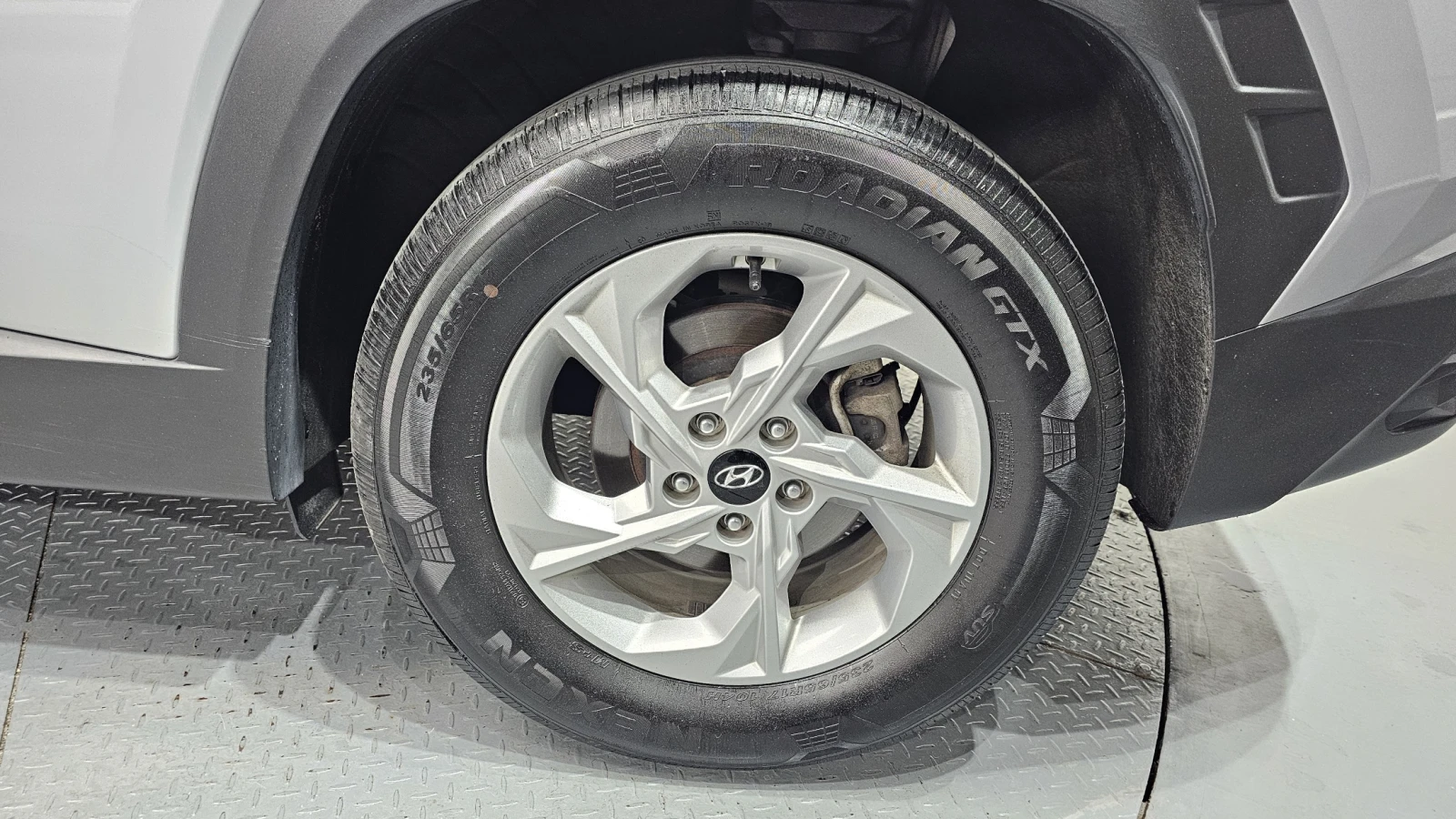 Hyundai Tucson 2.0 2WD MODERN autogeorge.com, снимка 5 - Автомобили и джипове - 54148011