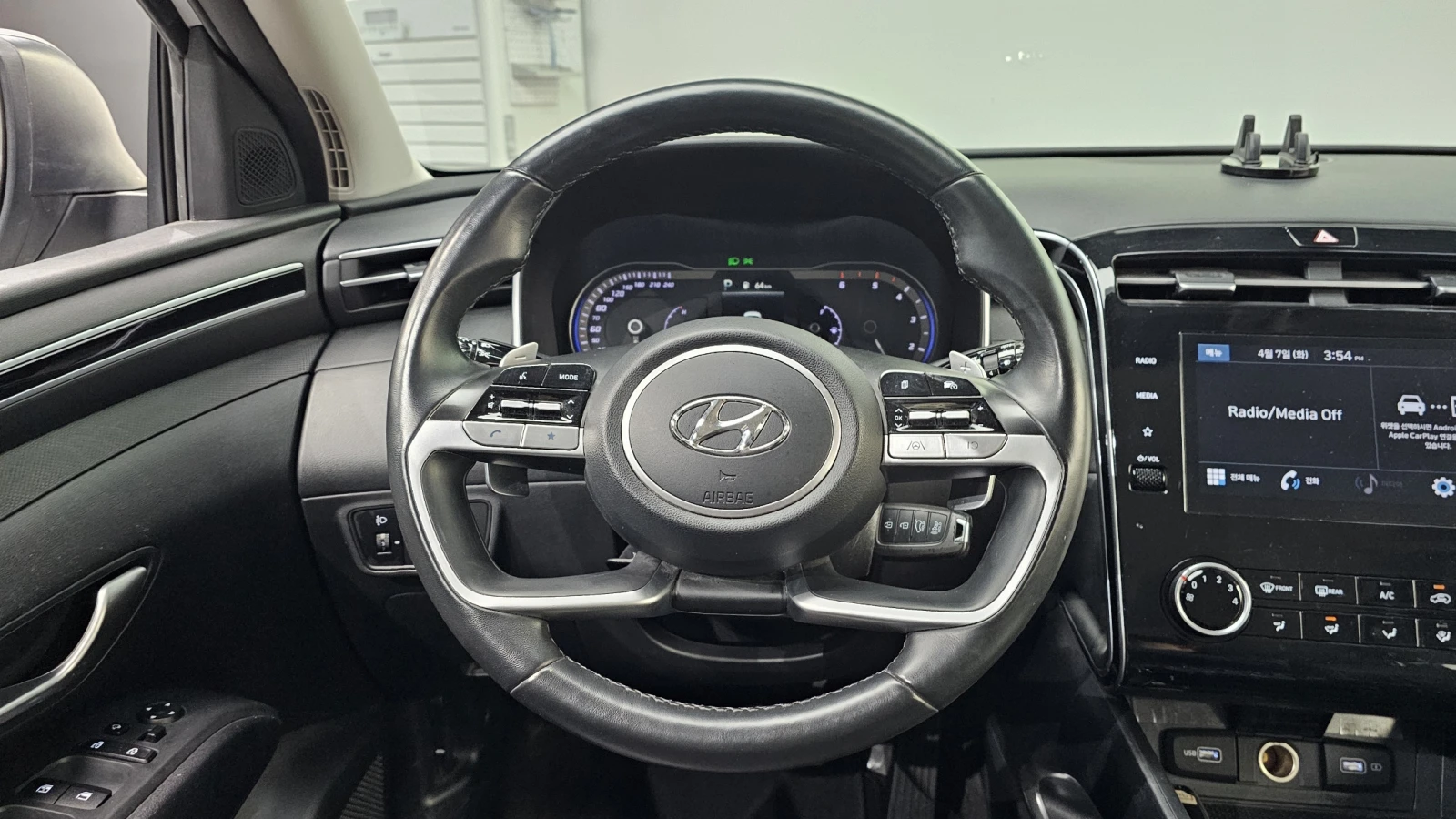 Hyundai Tucson 2.0 2WD MODERN autogeorge.com, снимка 13 - Автомобили и джипове - 54148011