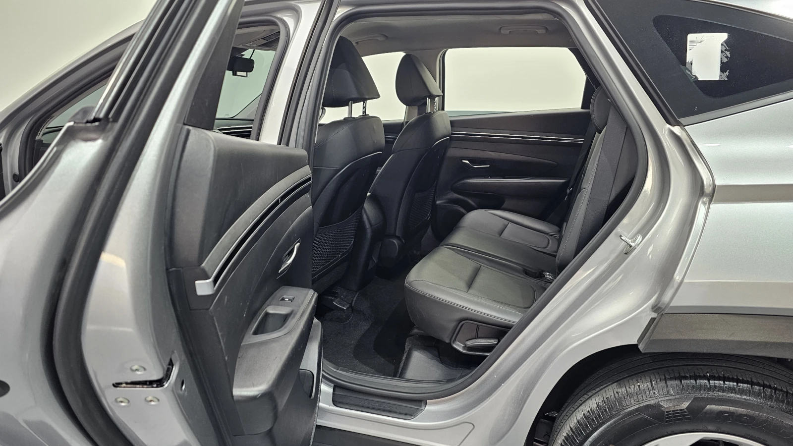 Hyundai Tucson 2.0 2WD MODERN autogeorge.com, снимка 11 - Автомобили и джипове - 54148011