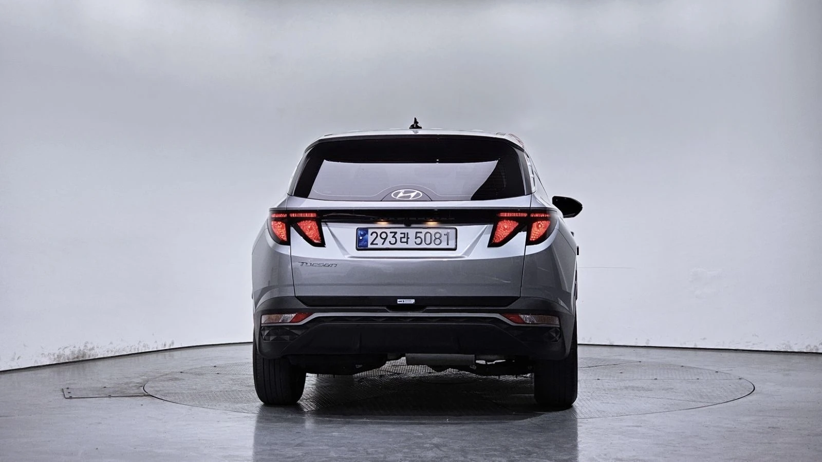 Hyundai Tucson 2.0 2WD MODERN autogeorge.com, снимка 2 - Автомобили и джипове - 54148011