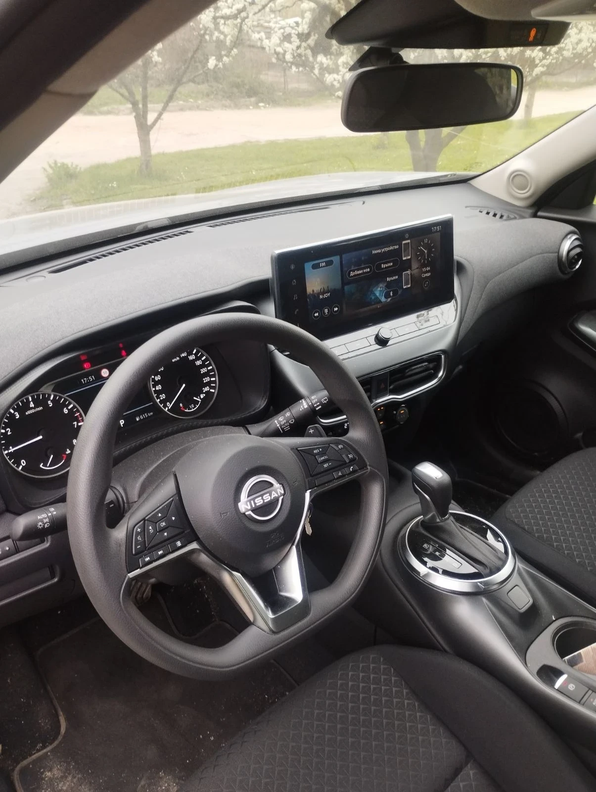 Nissan Juke, снимка 2 - Автомобили и джипове - 54256687