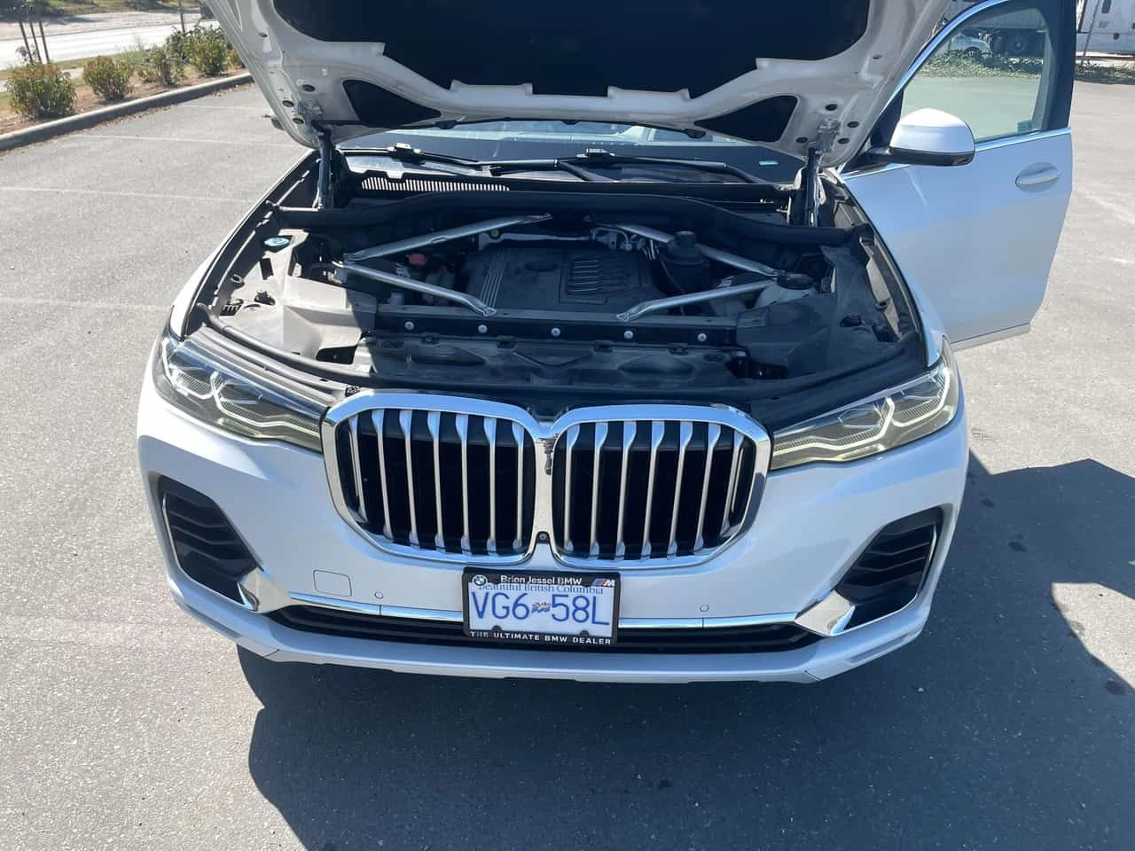 BMW X7 xDrive40i/ОБДУХВАНЕ/ПАНОРАМА/HARMAN KARDON/360, снимка 16 - Автомобили и джипове - 54512720