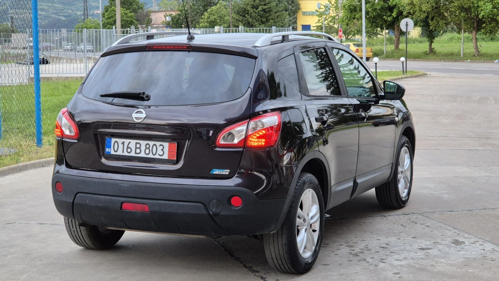 Nissan Qashqai 1.5DCI 106К.С* ИТАЛИЯ* ПАНОРАМА* НАВИ* , снимка 6 - Автомобили и джипове - 54611415