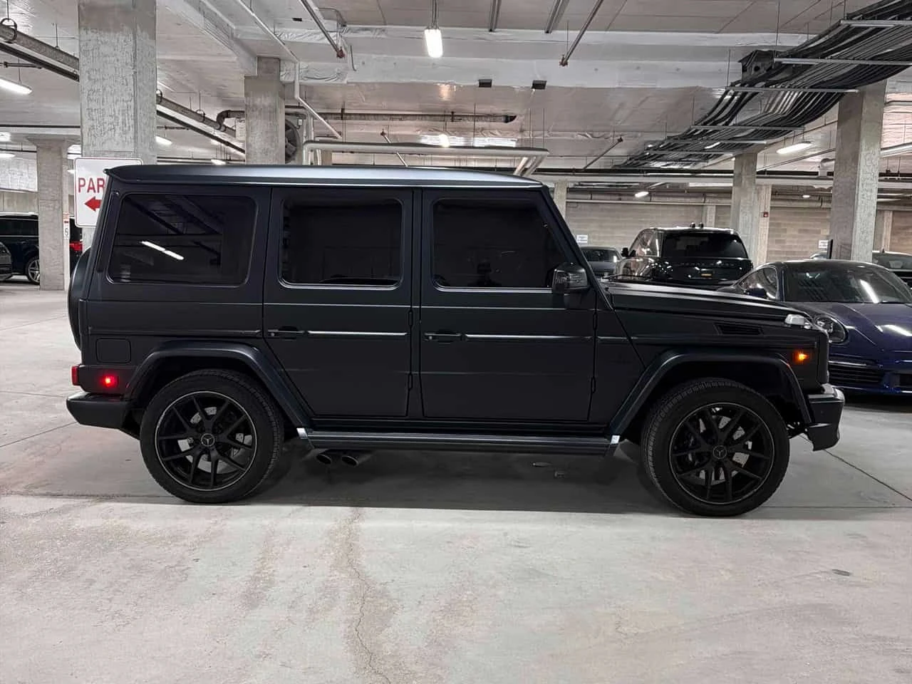 Mercedes-Benz G 63 AMG * АВТОКРЕДИТ БЕЗ ПЪРВОНАЧАЛНА ВНОСКА, снимка 6 - Автомобили и джипове - 54693796
