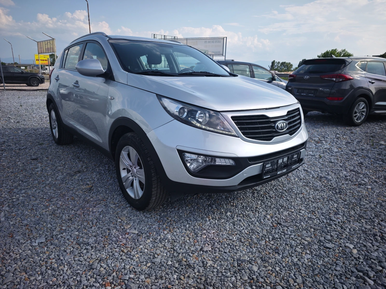 Kia Sportage 1.7crdi , снимка 3 - Автомобили и джипове - 54802578