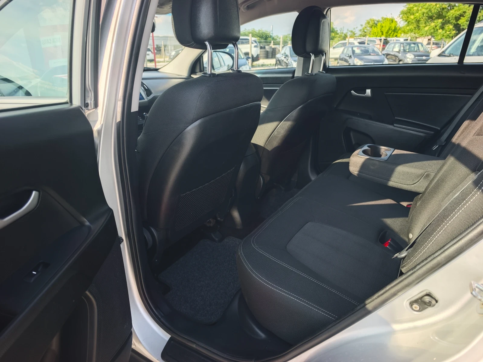 Kia Sportage 1.7crdi , снимка 10 - Автомобили и джипове - 54802578