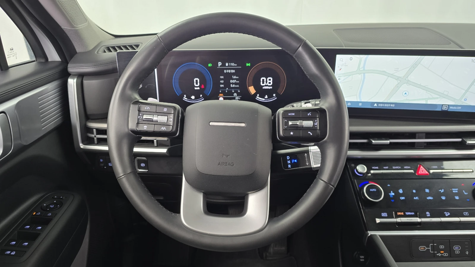 Hyundai Santa fe 2023* EXCLUSIVE* 7PASS* DIS* ОБДУХ* PANO* КРАЙНА Ц, снимка 6 - Автомобили и джипове - 55042386