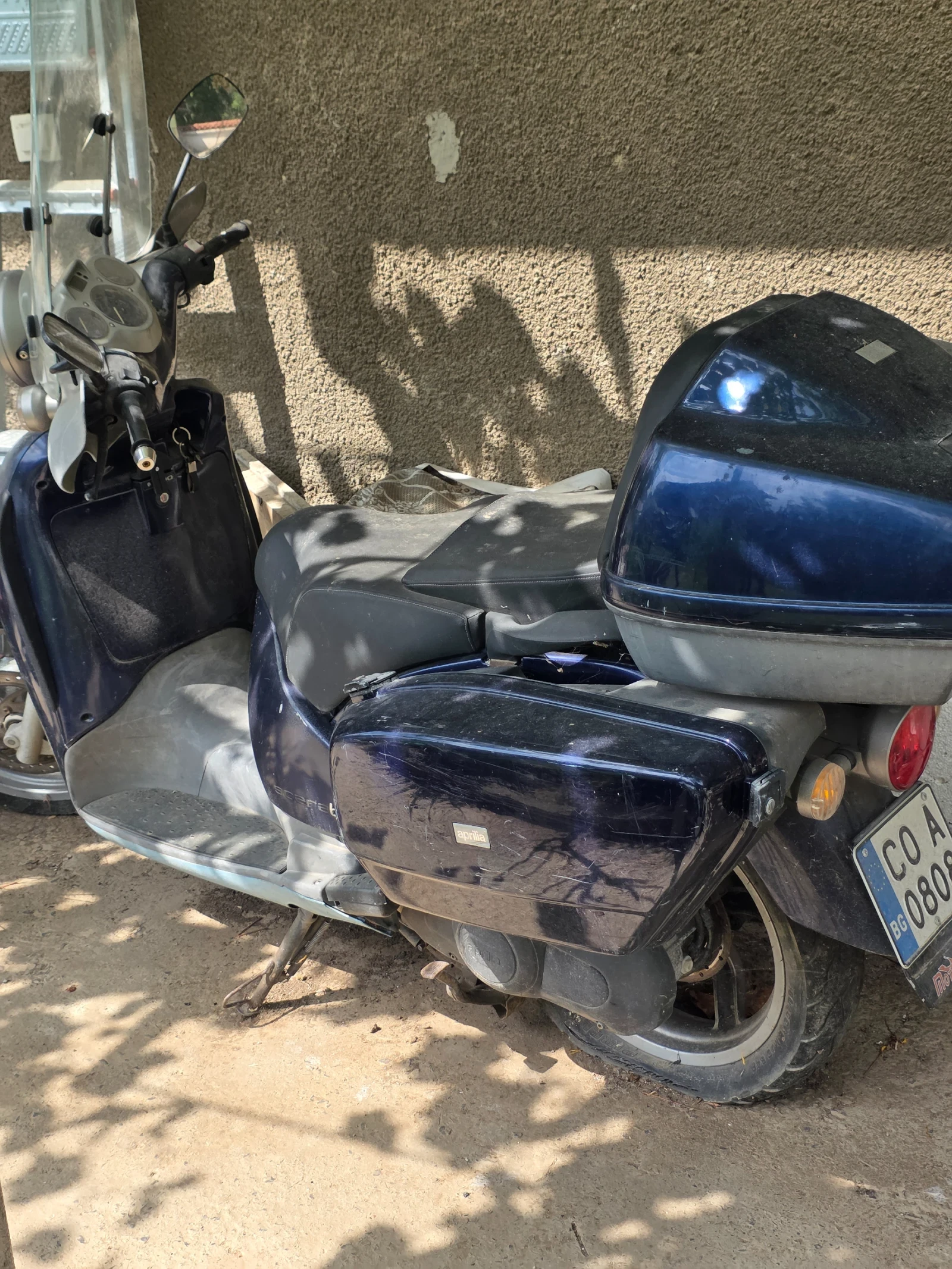 Aprilia 200 Скутер