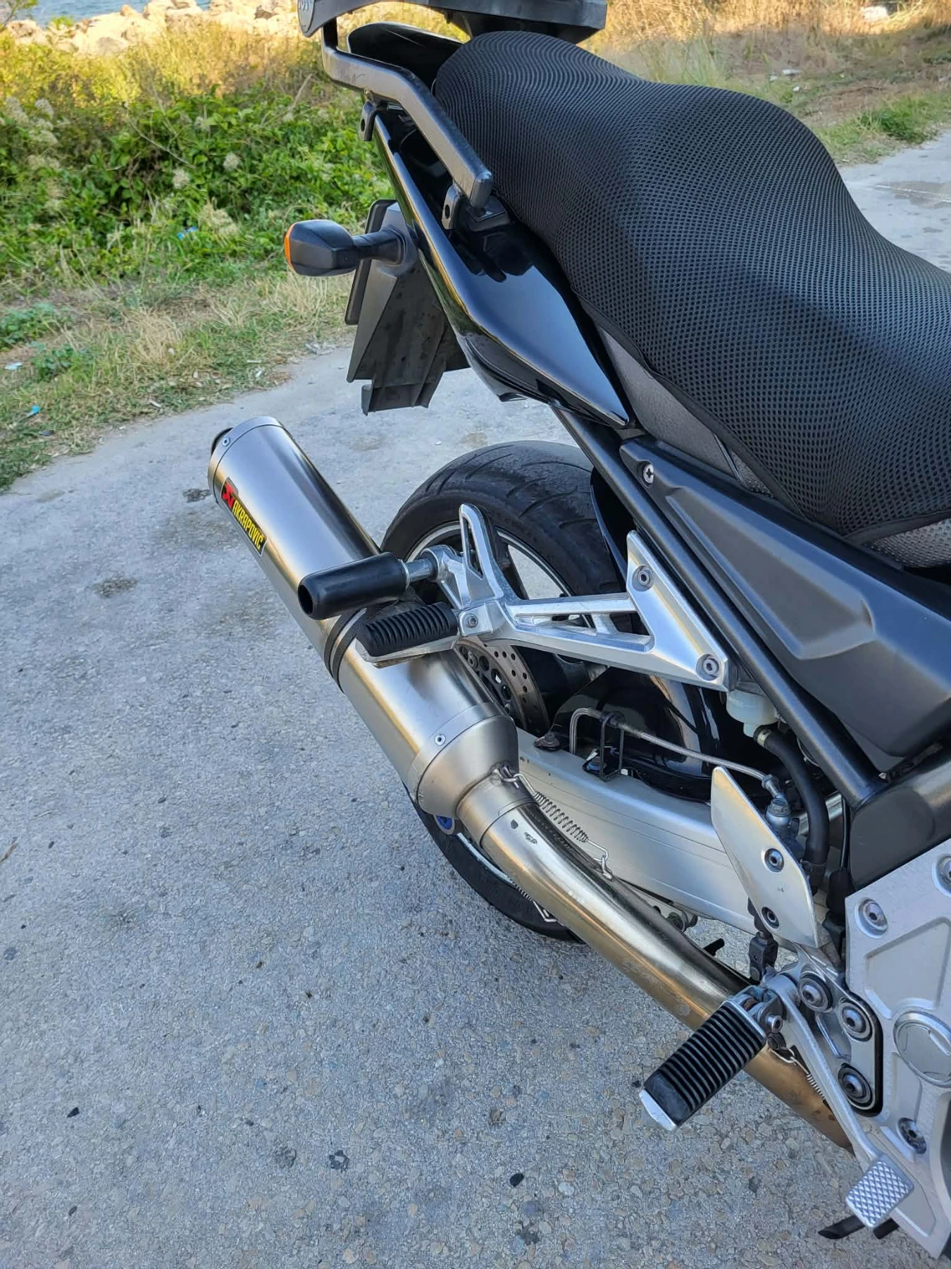 Yamaha Fazer 1000 УНИКАЛЕН!!!, снимка 6 - Мотоциклети и мототехника - 56185004