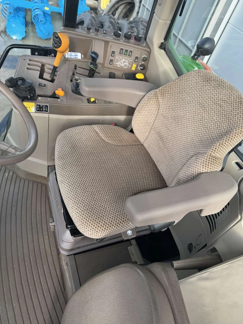 Трактор John Deere 6170M дълга база - лизинг, снимка 8 - Селскостопанска техника - 52650389