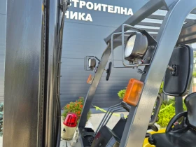 Мотокар Yale SUMITOMO / АВТОМАТ / ИЗРАВНИТЕЛ / ГАЗОКАР, снимка 14
