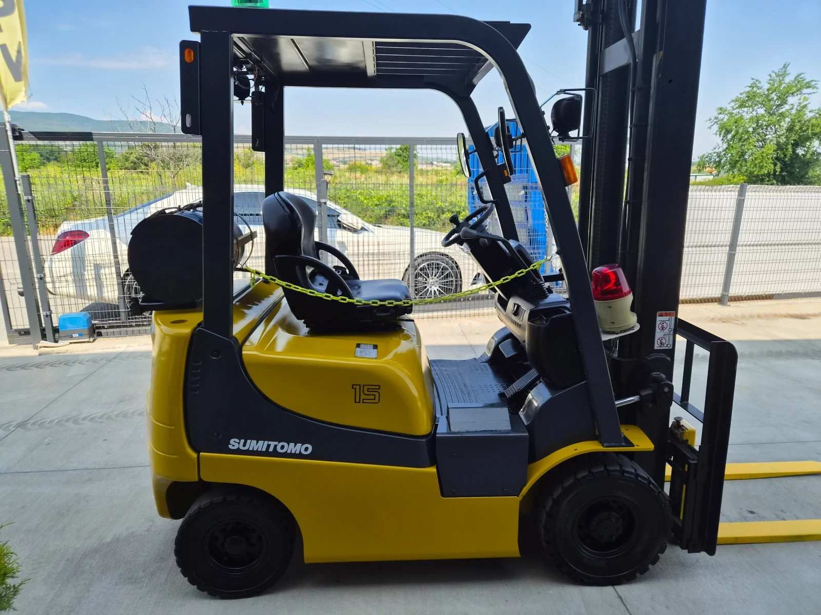 Мотокар Yale SUMITOMO / АВТОМАТ / ИЗРАВНИТЕЛ / ГАЗОКАР, снимка 6 - Индустриална техника - 55002869