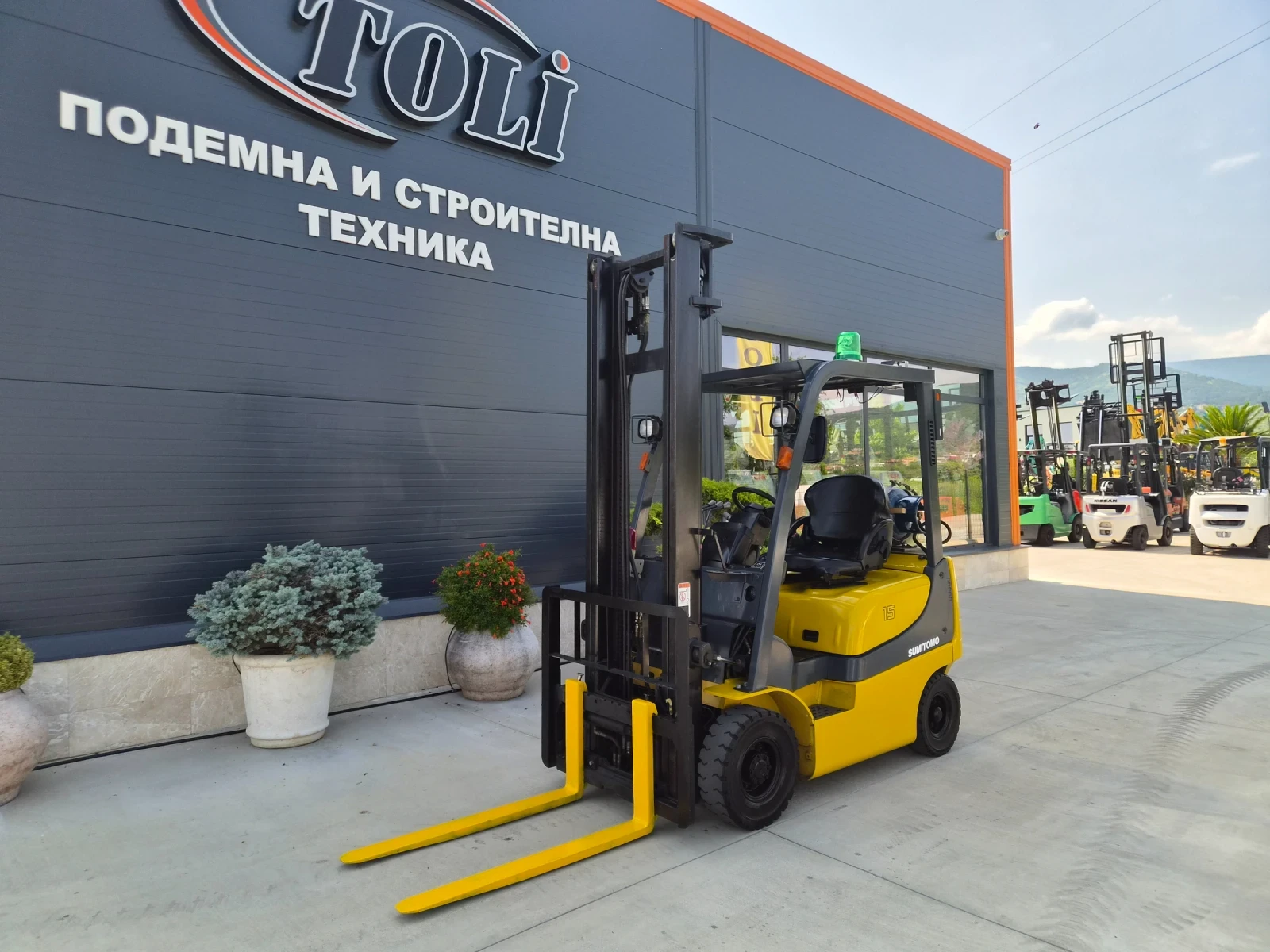 Мотокар Yale SUMITOMO / АВТОМАТ / ИЗРАВНИТЕЛ / ГАЗОКАР