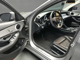 Mercedes-Benz C 220 4MATIC, снимка 10