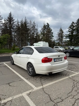 BMW 330, снимка 4