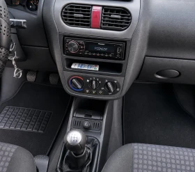 Opel Corsa 1.3 CDTl 2006г, снимка 9