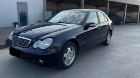 Mercedes-Benz C 180 Бензин, снимка 3